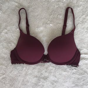 PINK Burgundy t-shirt push-up bra 32B